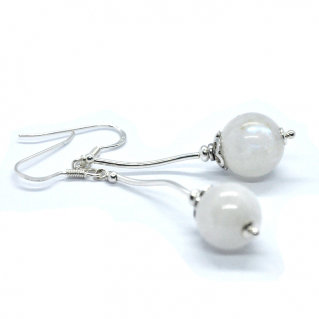 Boucles d 'oreilles en argent et pierre de lune