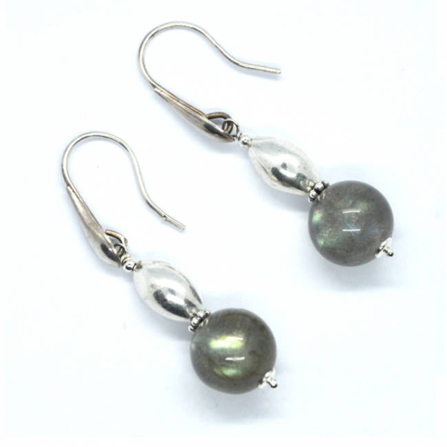 Boucles d 'oreilles en argent et labradorite